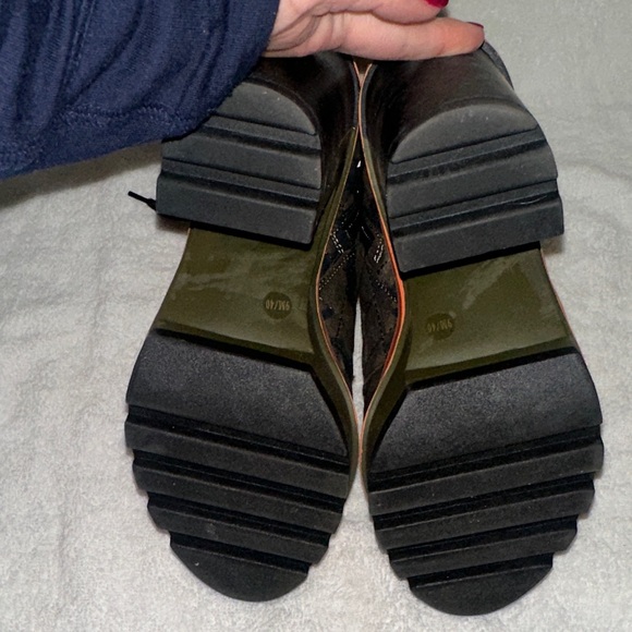 Jessica Simpson Camouflage Peep-Toe Ankle Boots size 9 - Picture 7 of 9